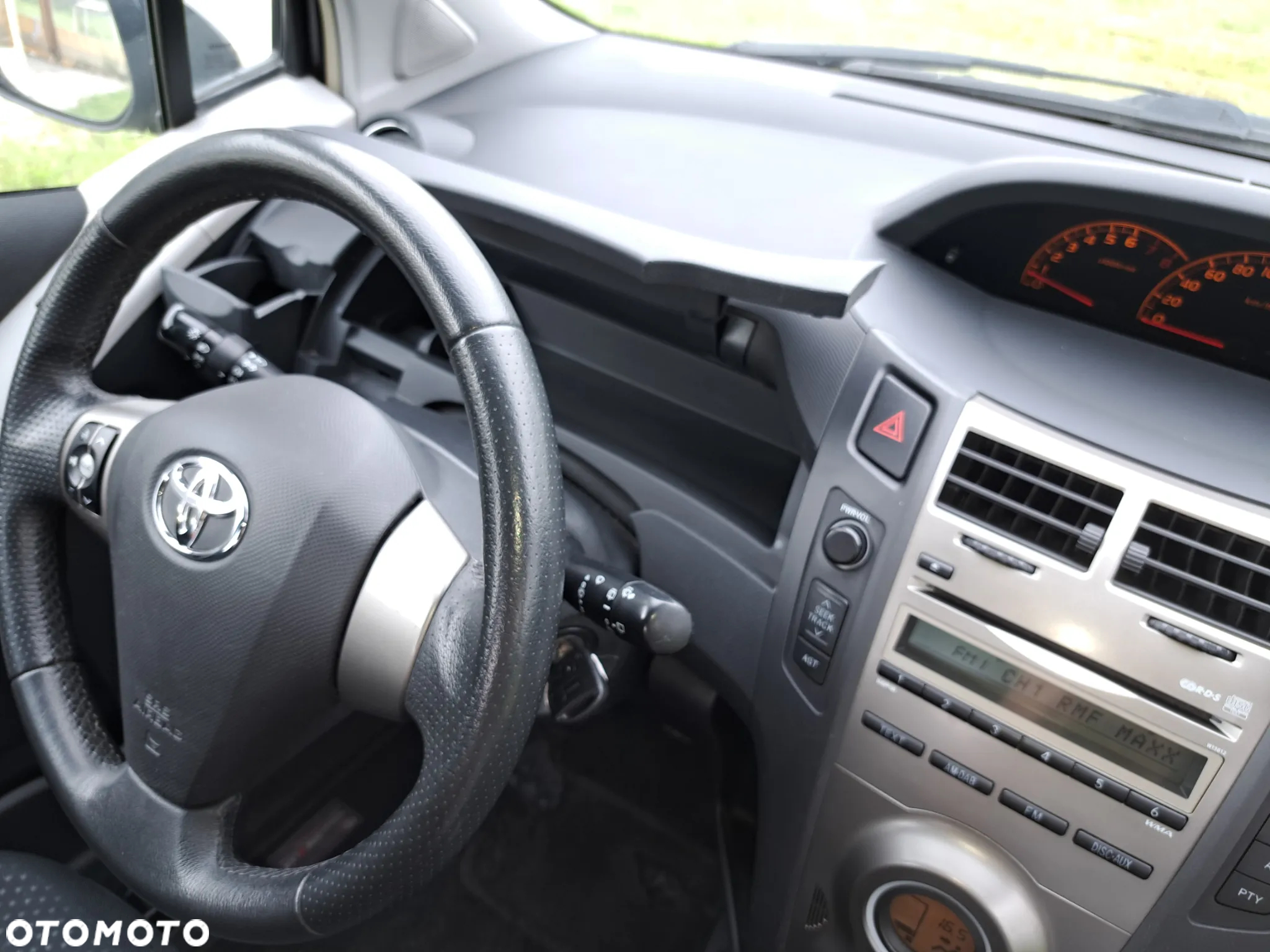 Toyota Yaris - 29