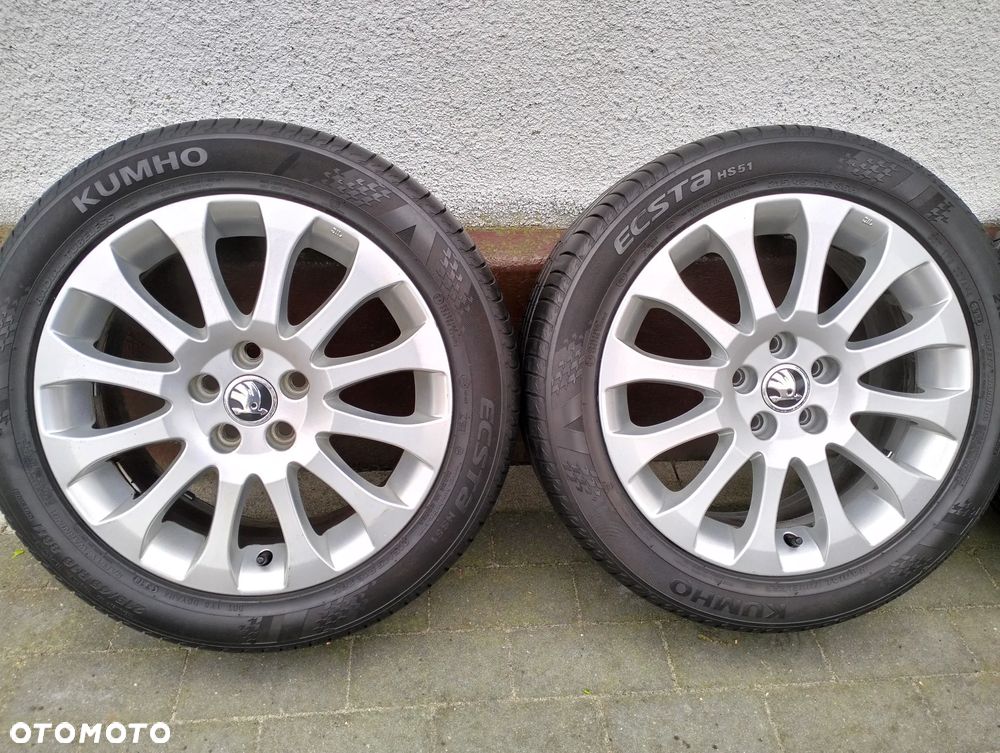215 45 16 / 5x100 / SKODA Fabia AUDI A1  Vw Polo SEAT Ibiza / KUMHO / - 3