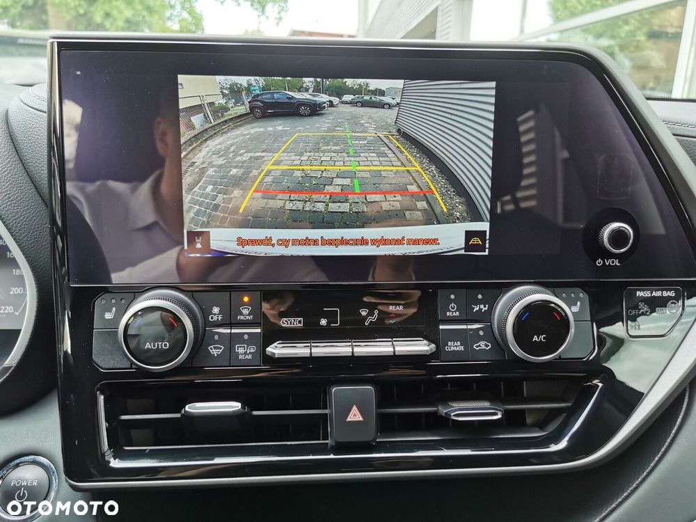 Toyota Highlander - 14