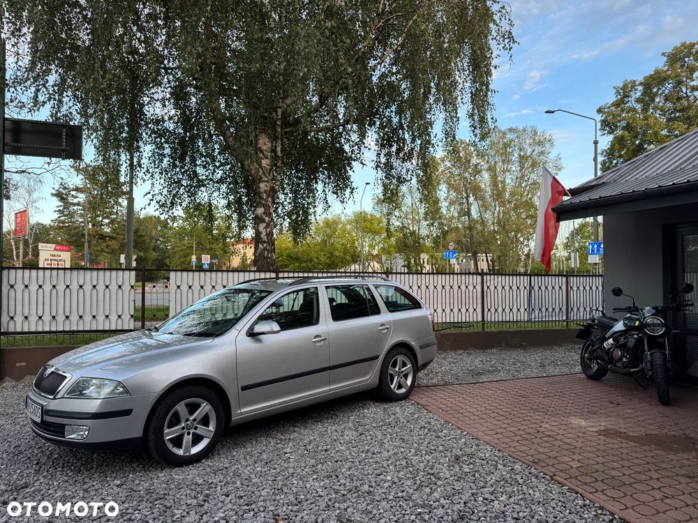 Skoda Octavia 1.6 Ambiente EU5 - 3