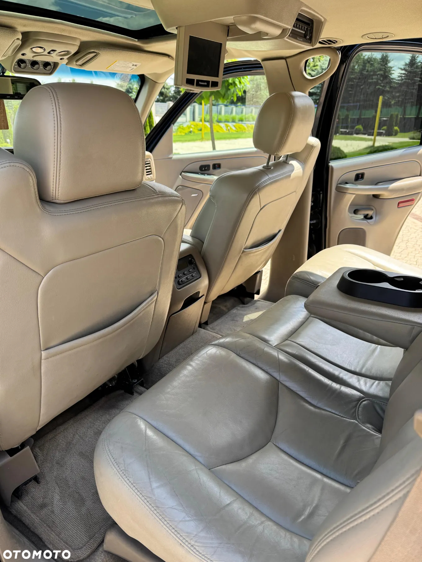 Chevrolet Tahoe 5.3 4WD - 24