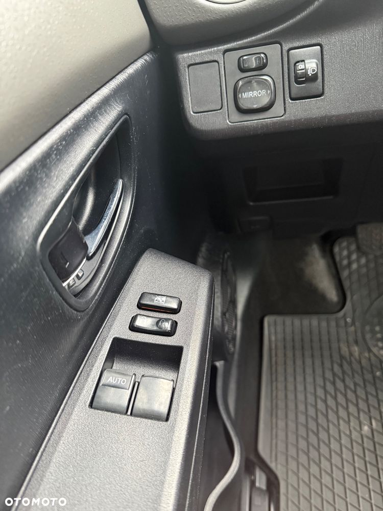 Toyota Yaris 1.33 Luna - 18