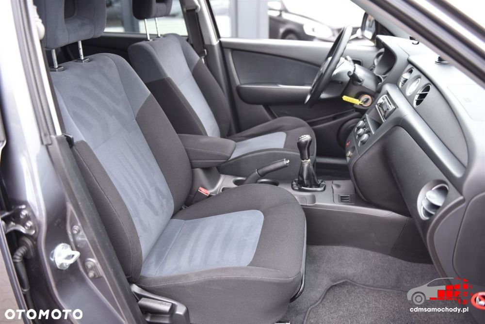 Mitsubishi Outlander - 17