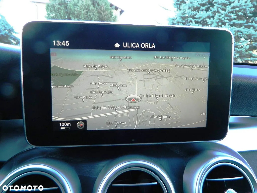 Mercedes-Benz GLC 300 4Matic 9G-TRONIC AMG Line - 23