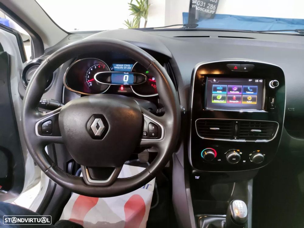 Renault Clio 0.9 TCe Limited - 12