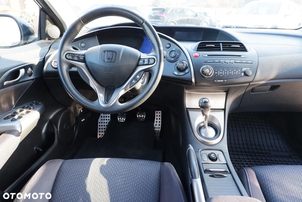 Honda Civic 1.4 i-VTEC Comfort - 14