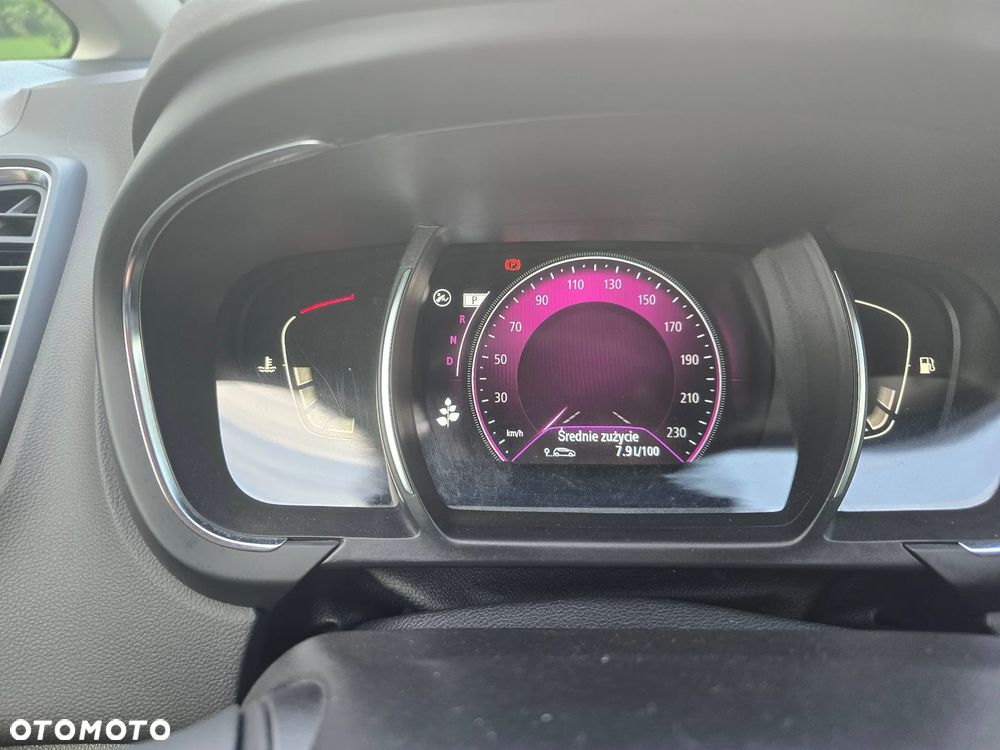 Renault Scenic - 15