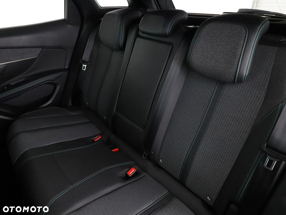 Peugeot 3008 225 e-EAT8 Allure Pack - 20