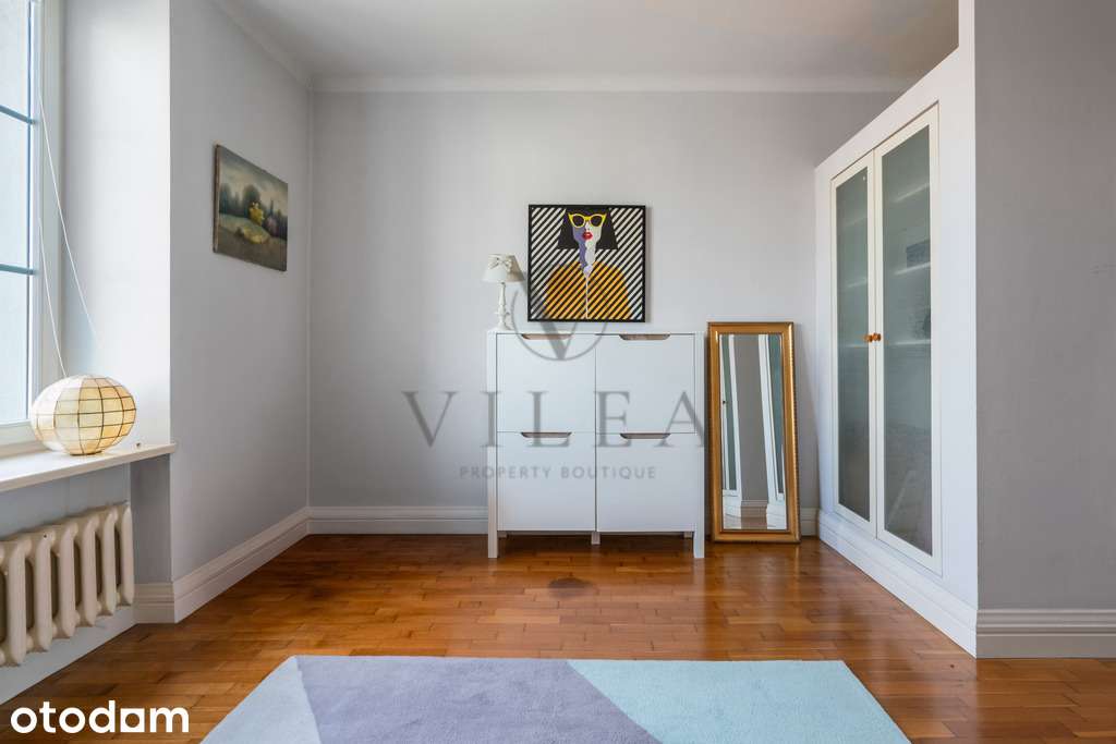 Piękny Apartament w Kamienicy przy Placu Wilsona