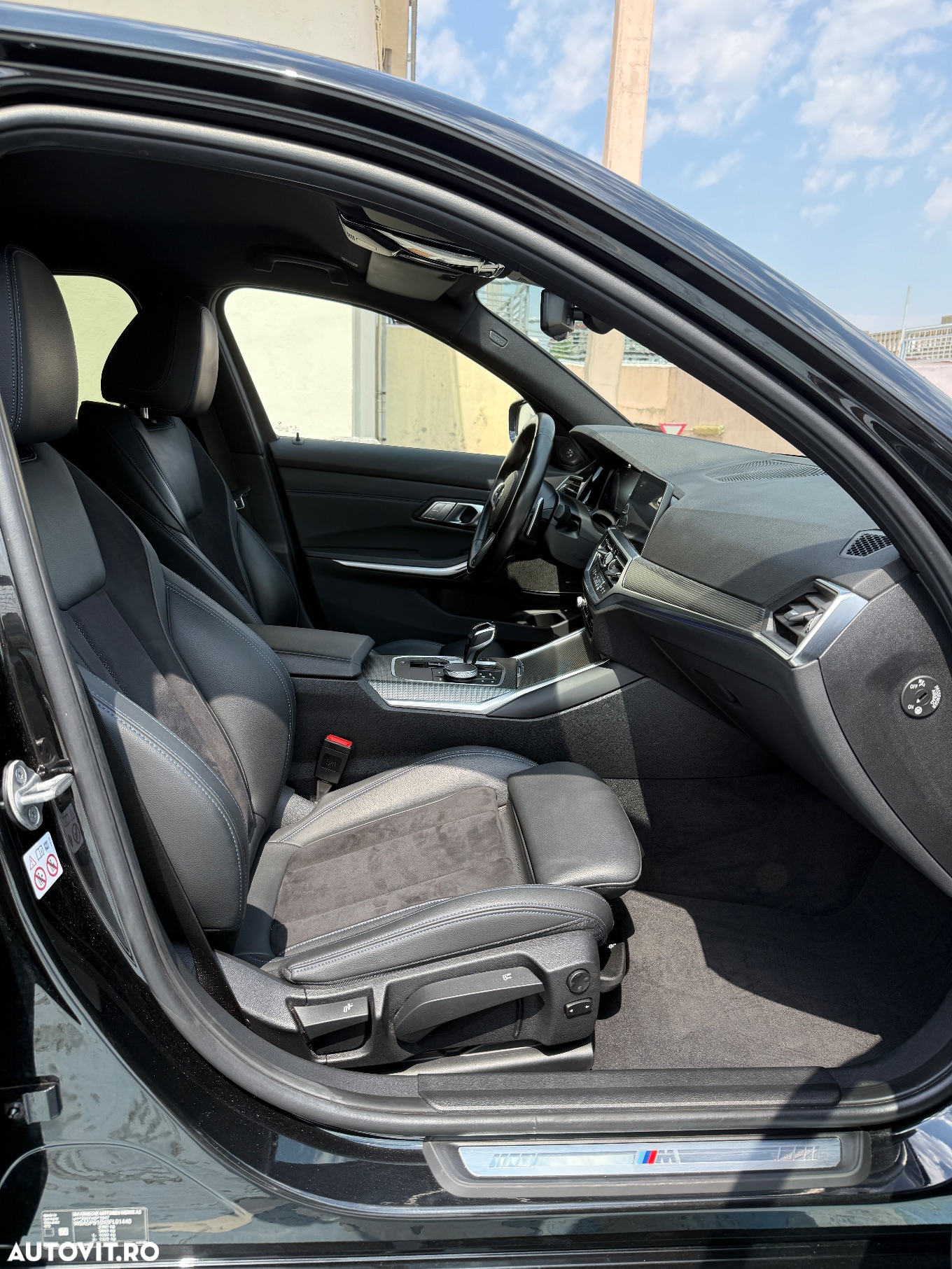 BMW Seria 3 330e xDrive Aut. M Sport - 19