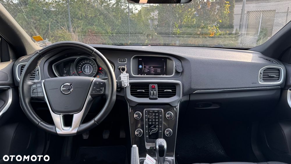 Volvo V40 T3 - 34