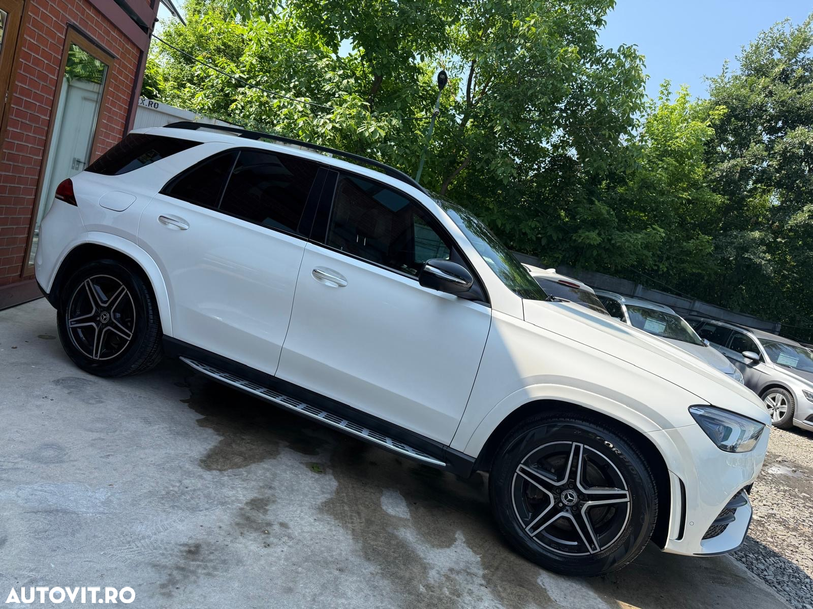 Mercedes-Benz GLE 300 d 4Matic 9G-TRONIC - 38