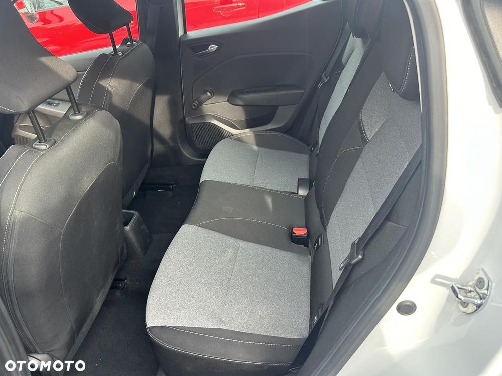 Renault Clio BLUE dCi 85 EXPERIENCE - 13