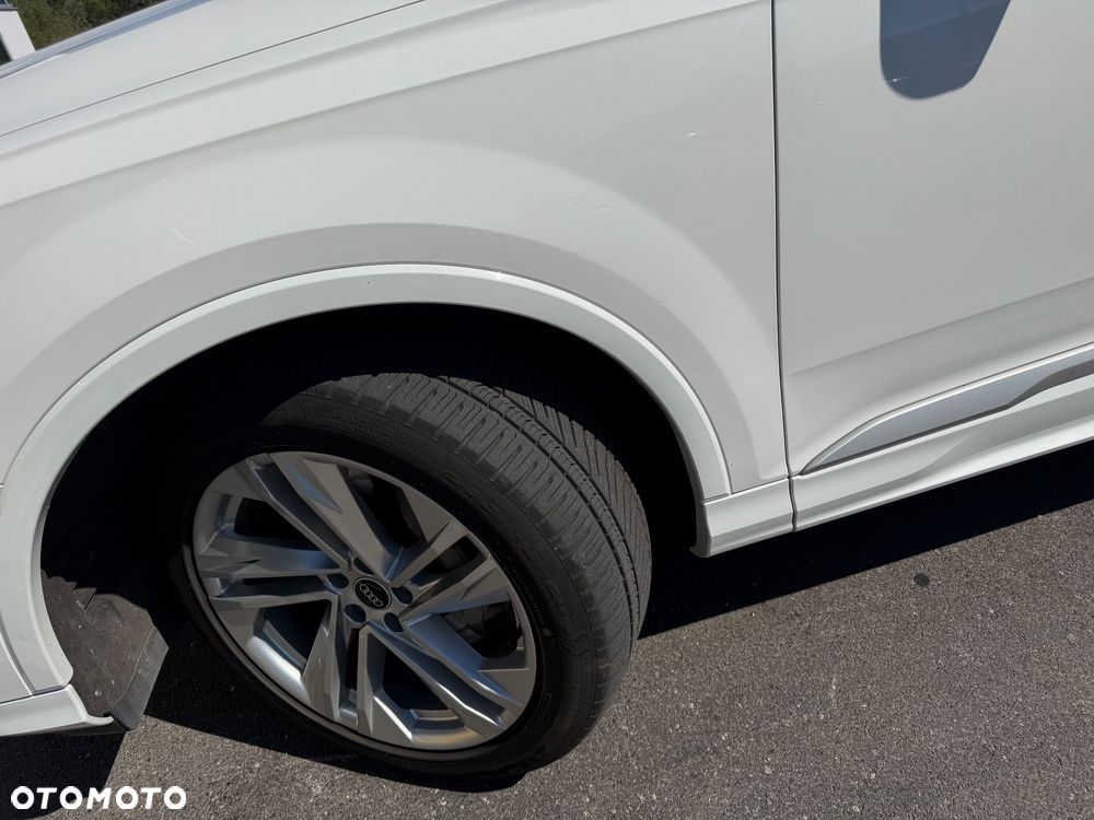 Audi Q7 55 TFSI mHEV Quattro Tiptr - 8