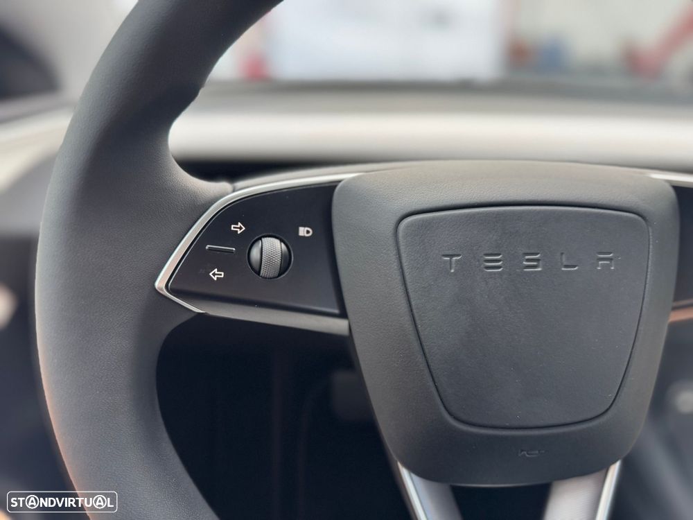 Tesla Model 3 Tração Traseira Premium - 20