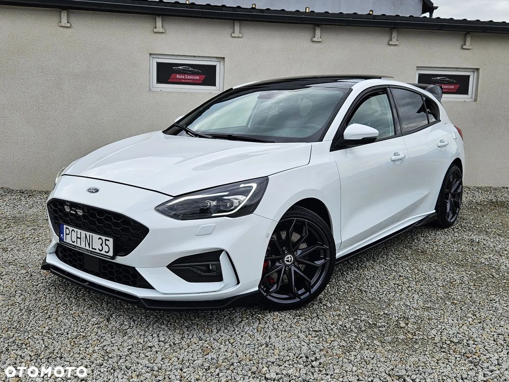 Ford Focus 2.3 EcoBoost S&S ST mit Styling-Paket - 1