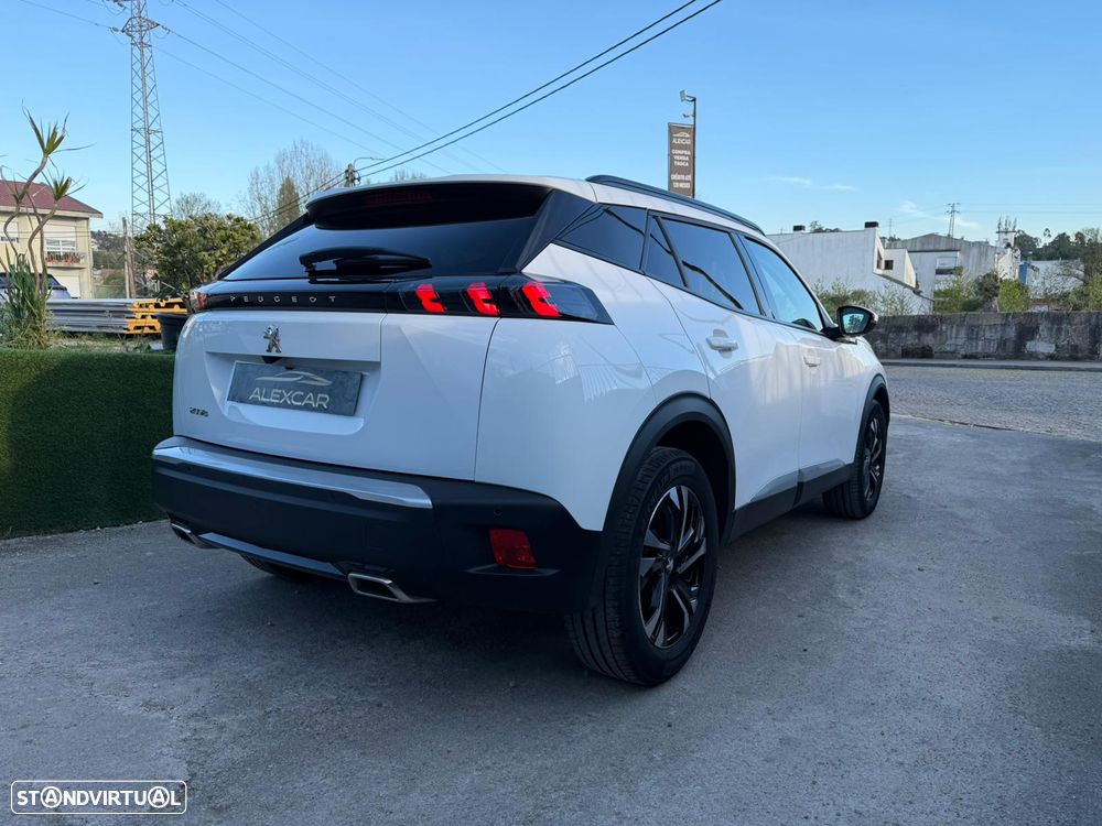 Peugeot 2008 PureTech 110 GPF Stop&Start EAT6 Allure - 4