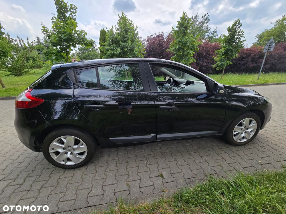 Renault Megane 1.6 16V Authentique - 9