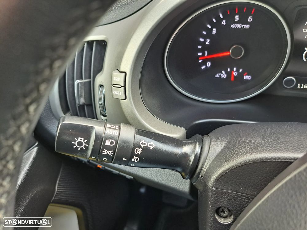 Kia Sportage 1.7 CRDI ISG TX Navi - 18