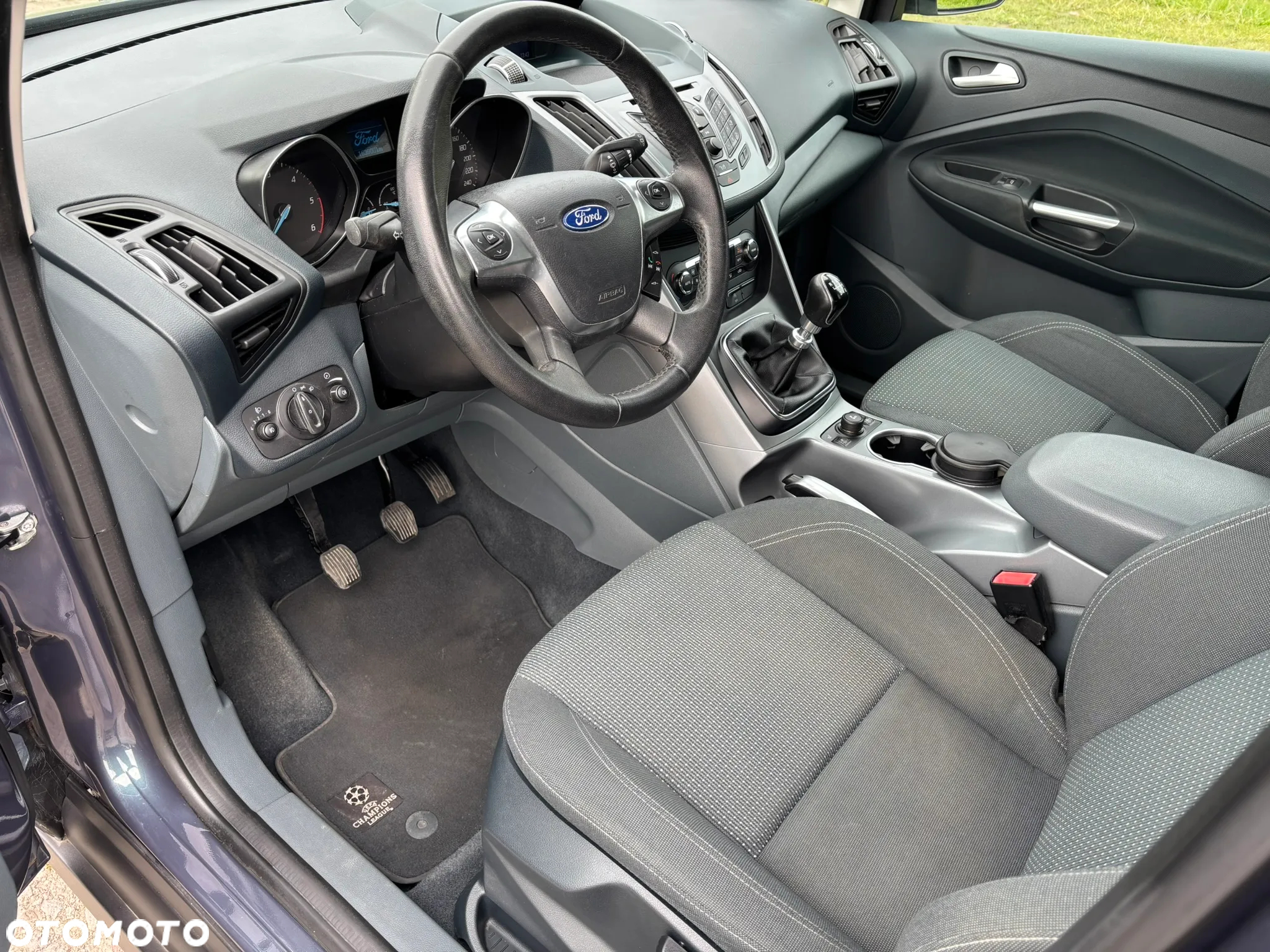 Ford Grand C-MAX 1.6 TDCi Start-Stop-System Champions Edition - 11
