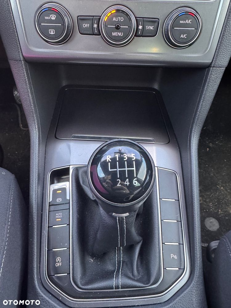 Volkswagen Golf Sportsvan - 10