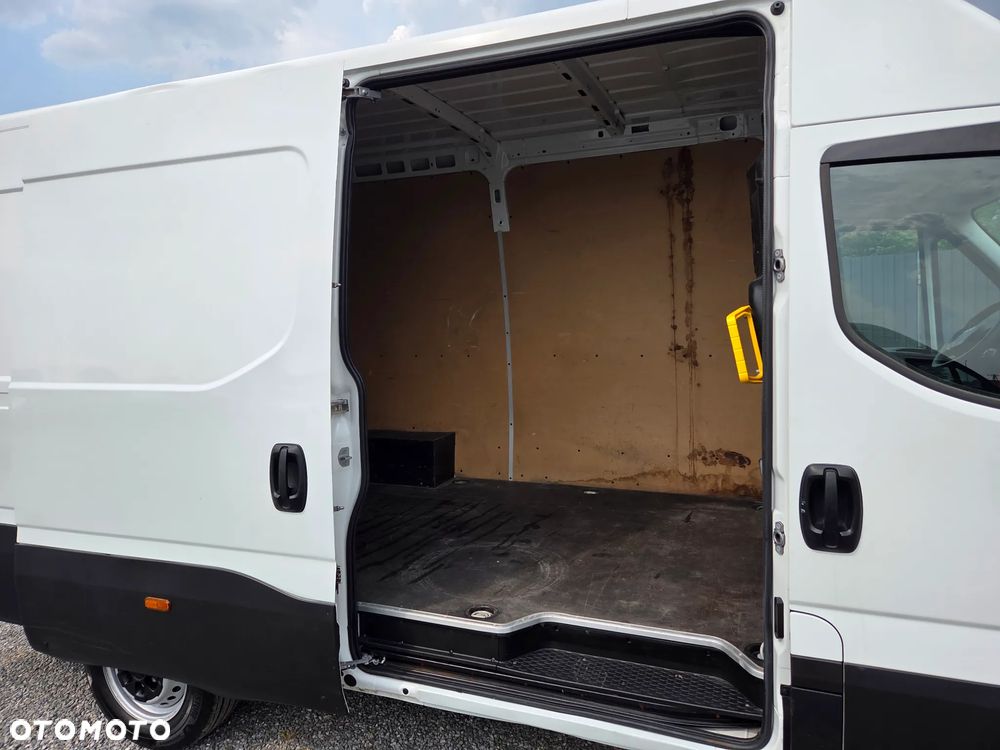 Iveco Daily - 7