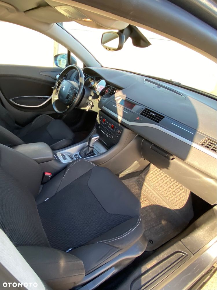 Citroën C5 2.0 16V Exclusive - 10