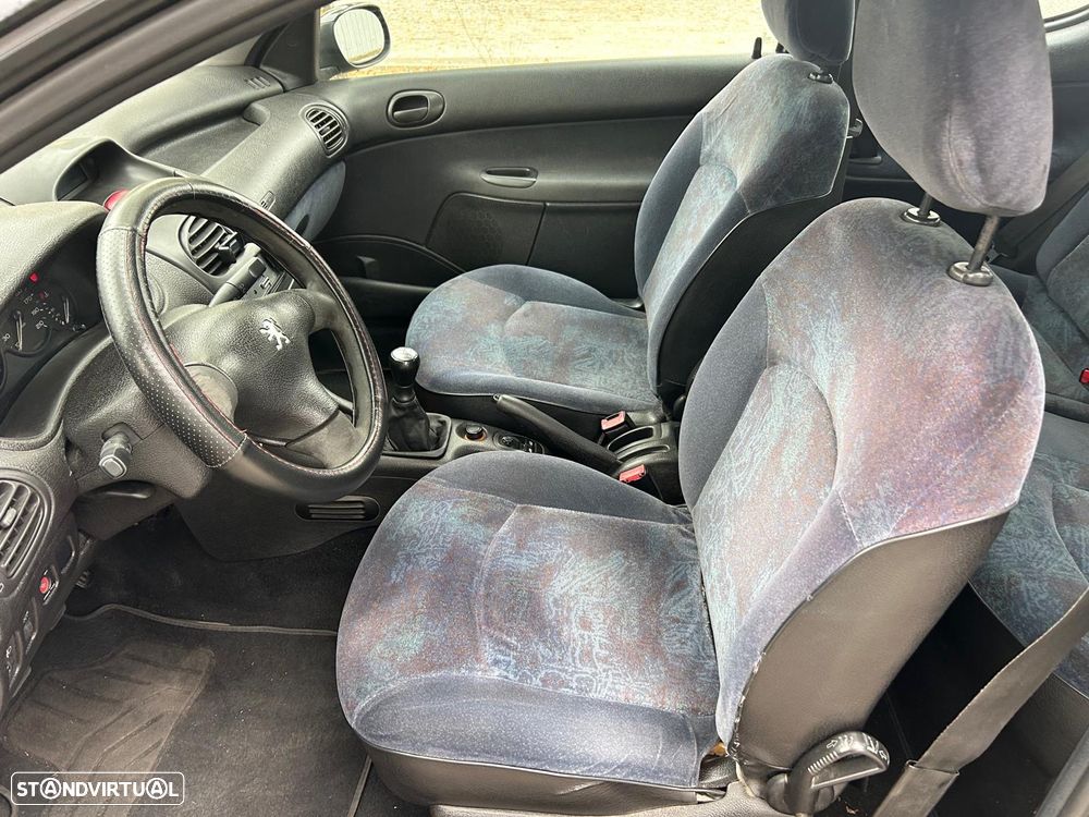Peugeot 206 1.1 XR - 8