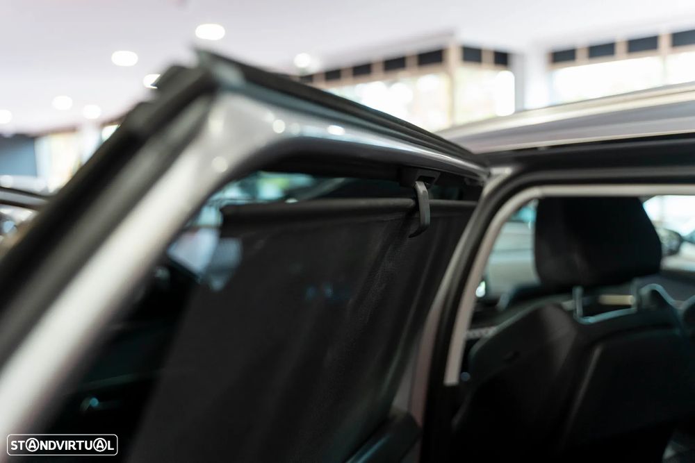 Peugeot 5008 1.5 BlueHDi Allure Pack EAT8 - 28