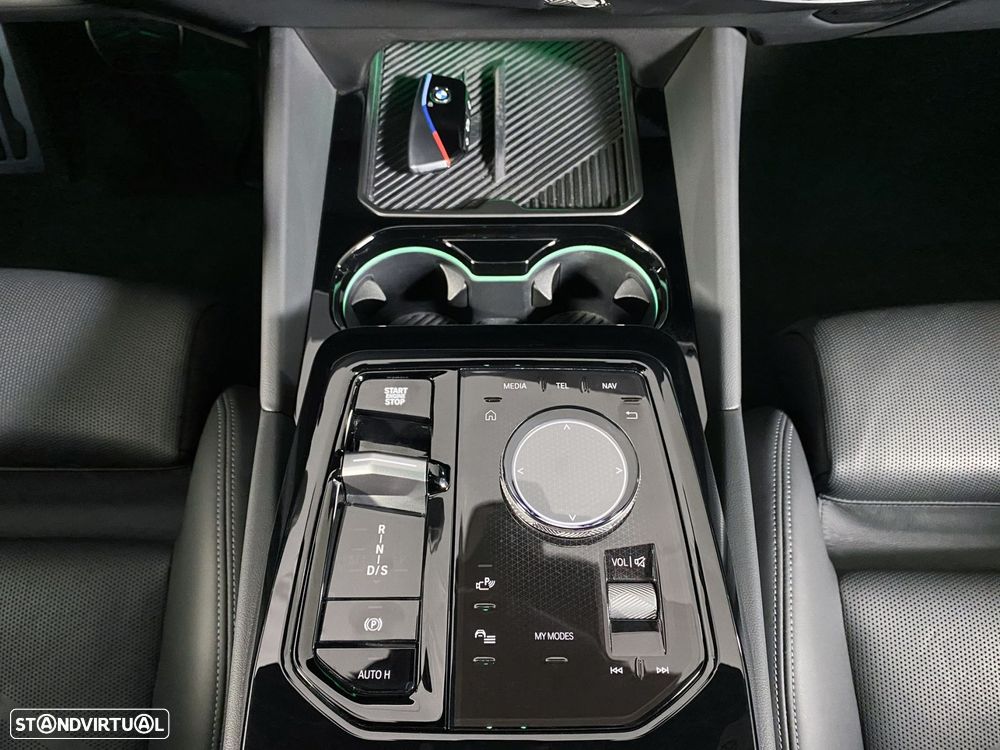 BMW 550 e xDrive Pack Desportivo M - 17