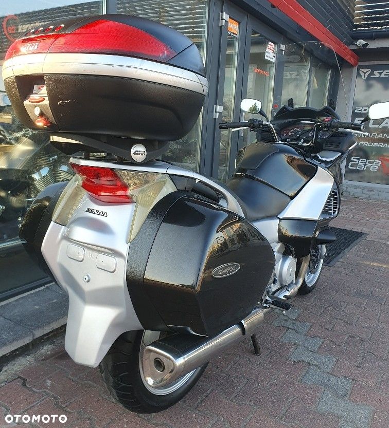 Honda Deauville - 29