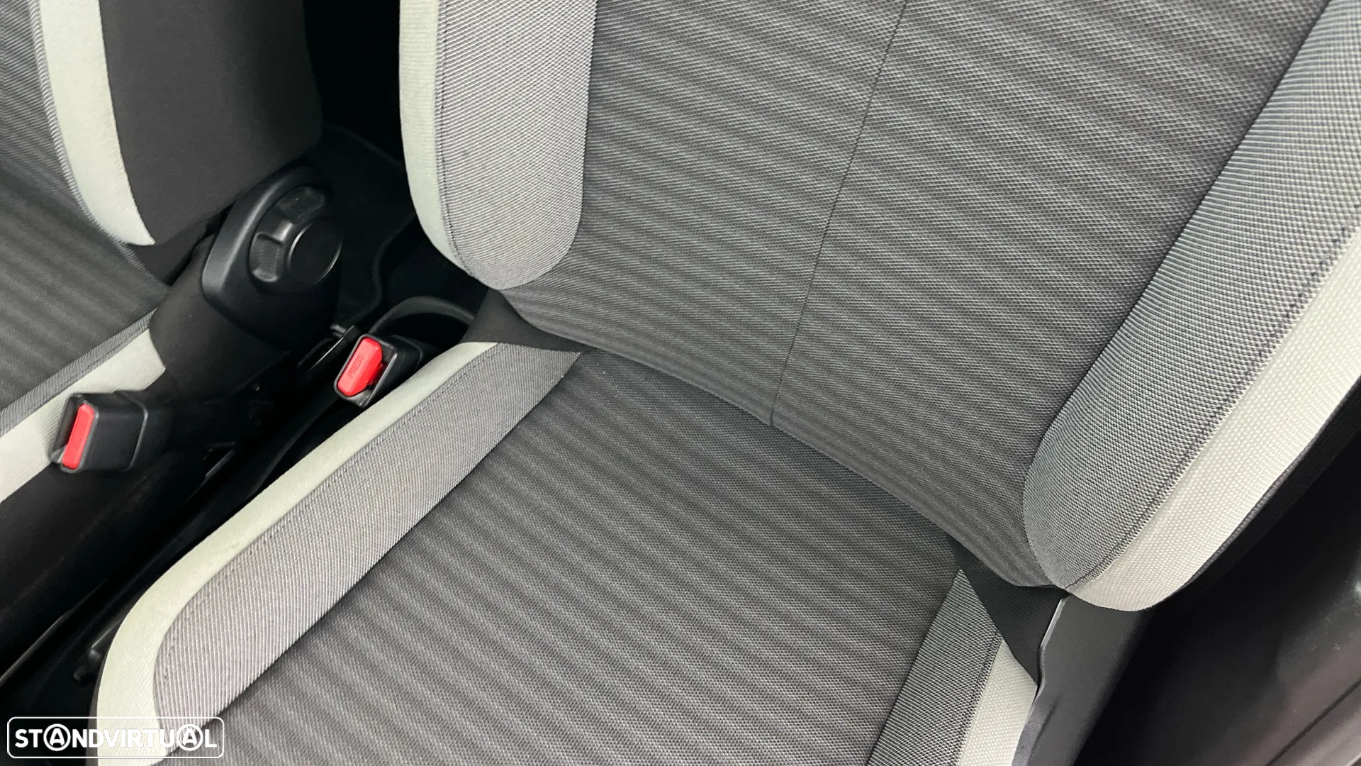 Toyota Aygo 1.0 X-Play+X-Touch - 6