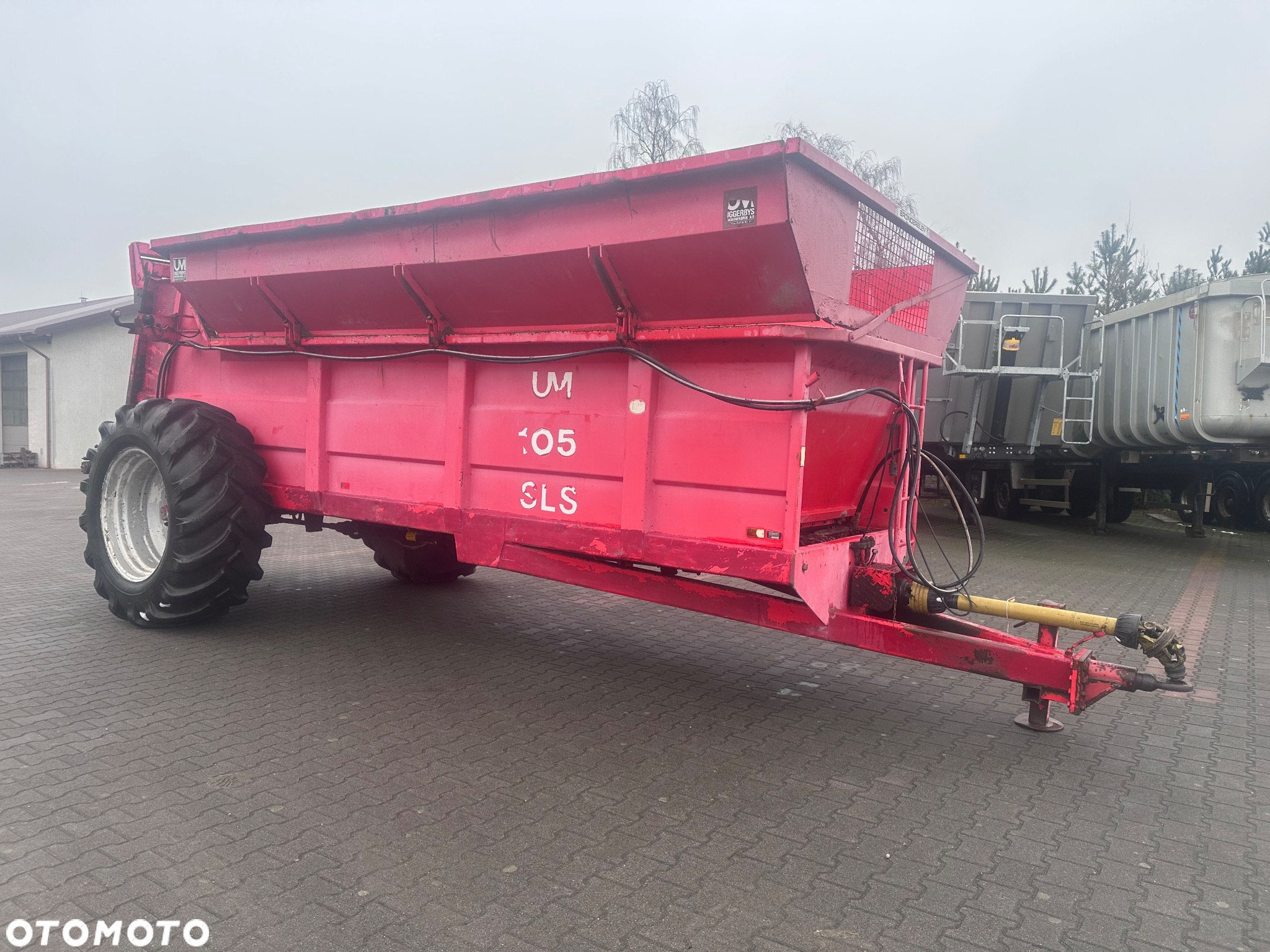 Bergmann Bronderslev UM 105 SLS Bardzo mocny rozrzutnik obornika wapna pomiotu osadów - 8