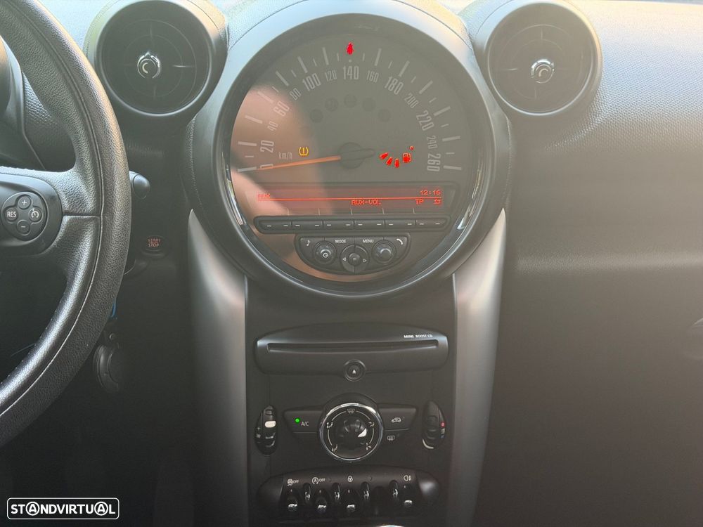 MINI Countryman One - 12