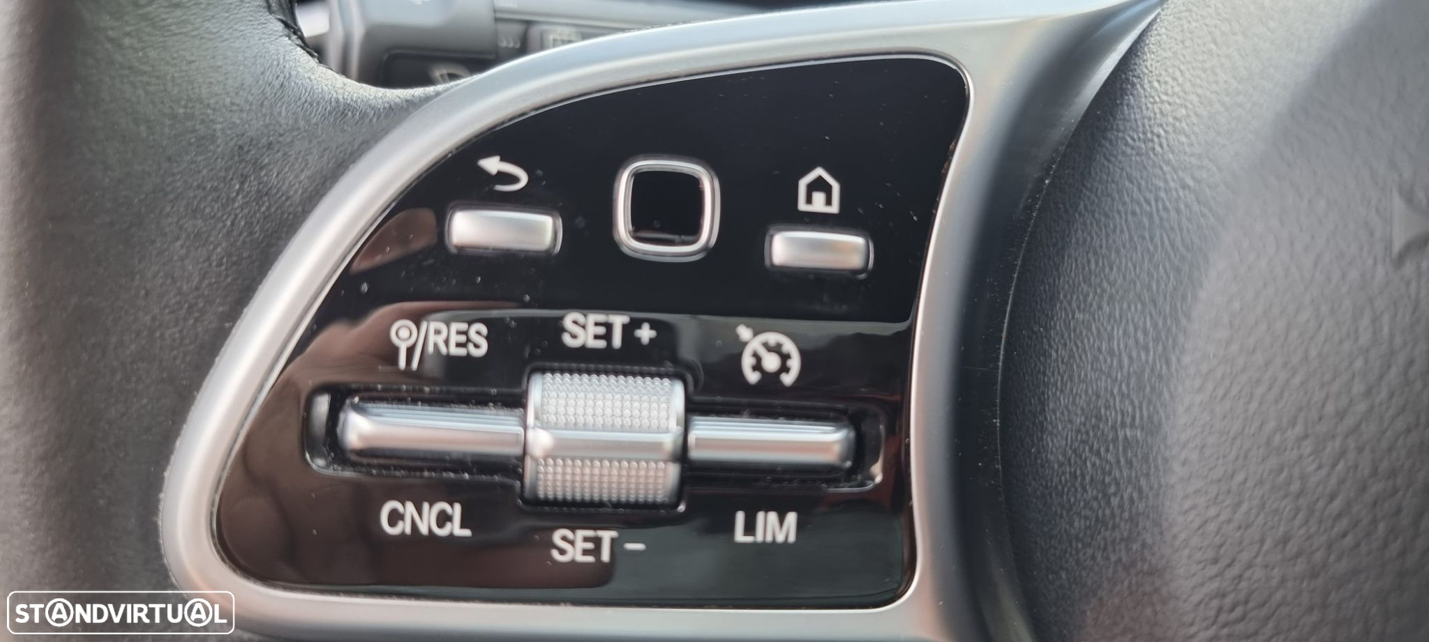 Mercedes-Benz CLA 180 - 28