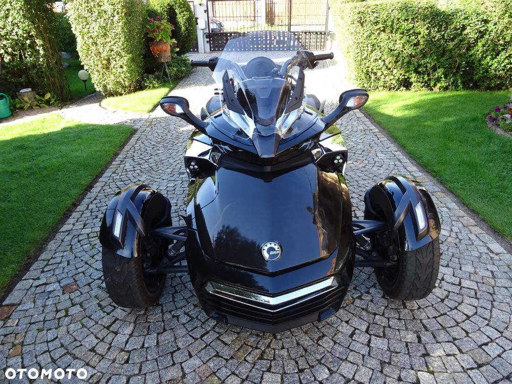 Can-Am Spyder - 4