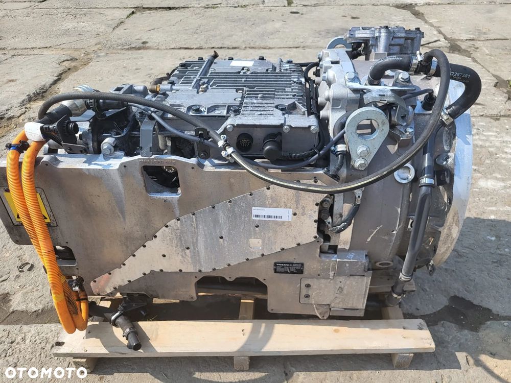 Skrzynia biegów Volvo AT2412D 21523842 - 1