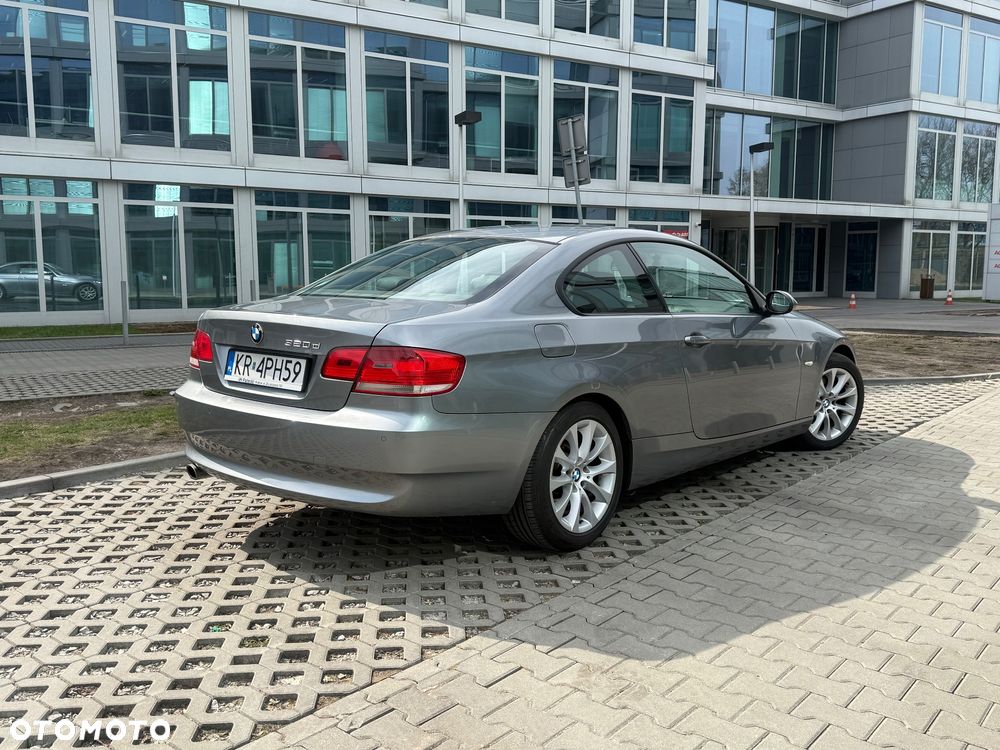 BMW Seria 3 320d DPF - 6