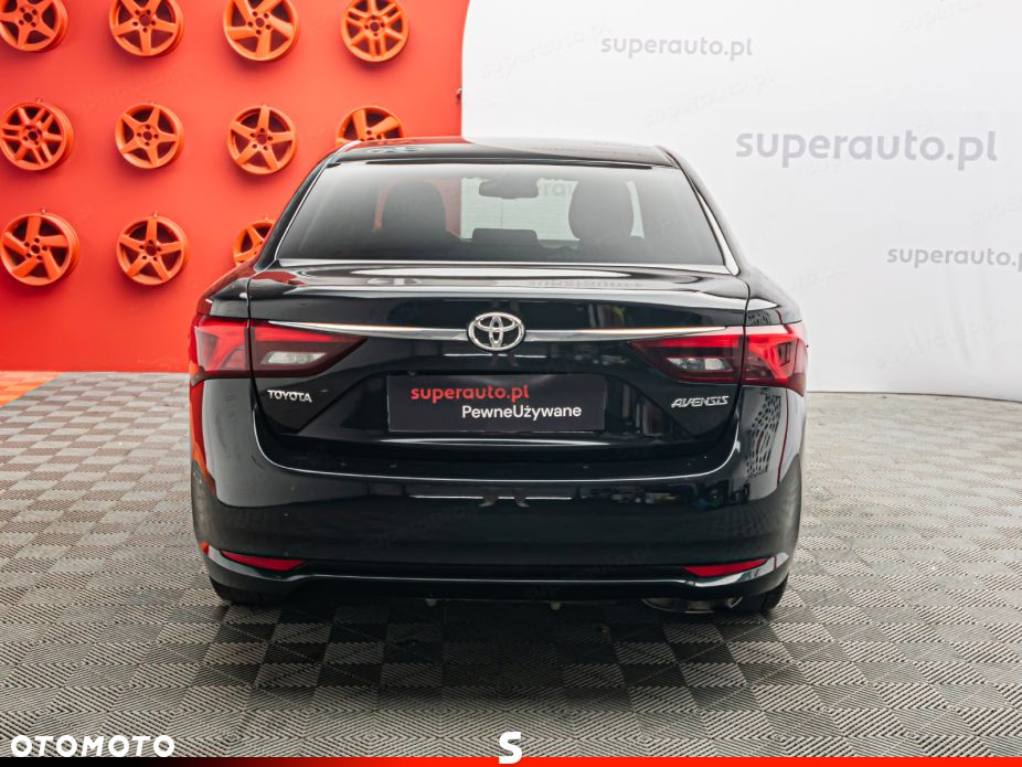 Toyota Avensis 1.8 Premium - 6