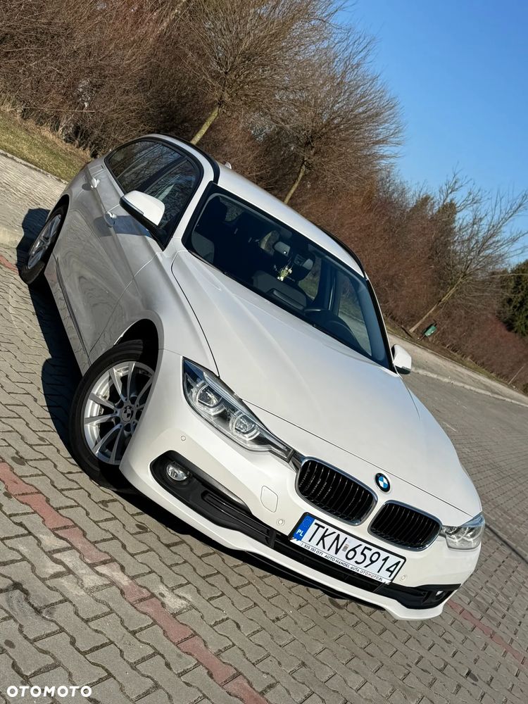 BMW Seria 3 318d M Sport Shadow - 7