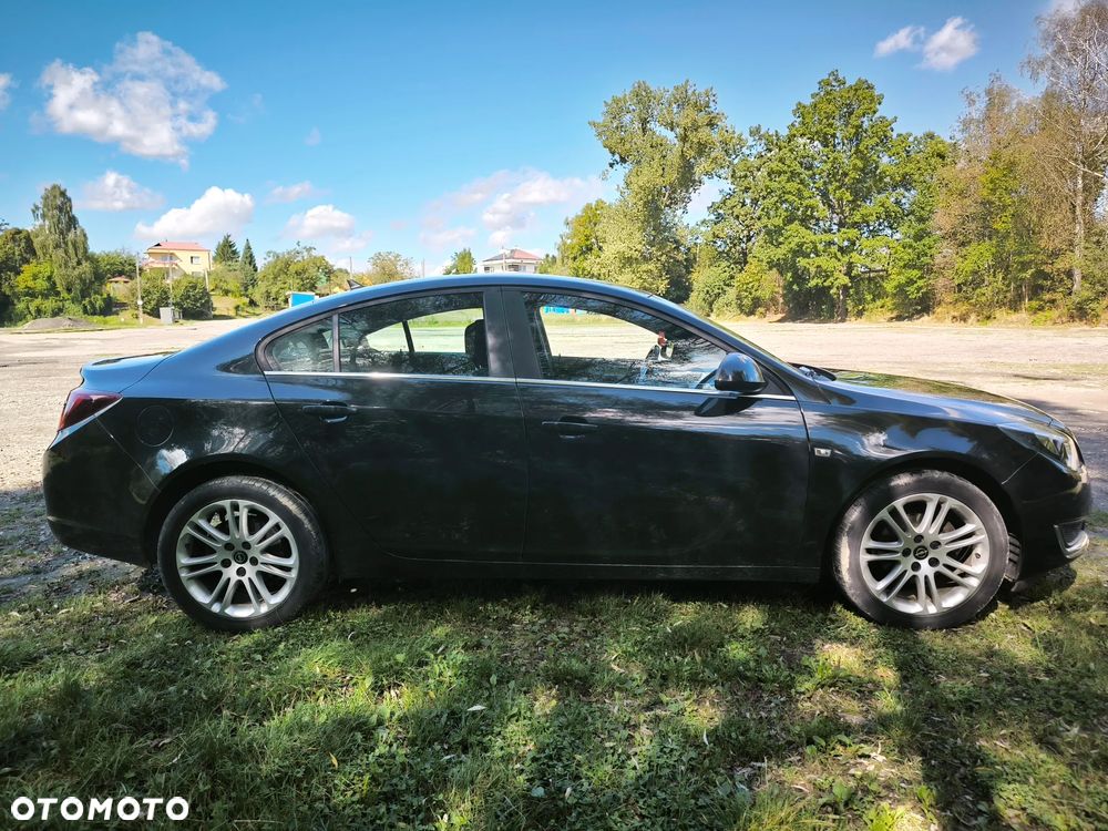 Opel Insignia - 8