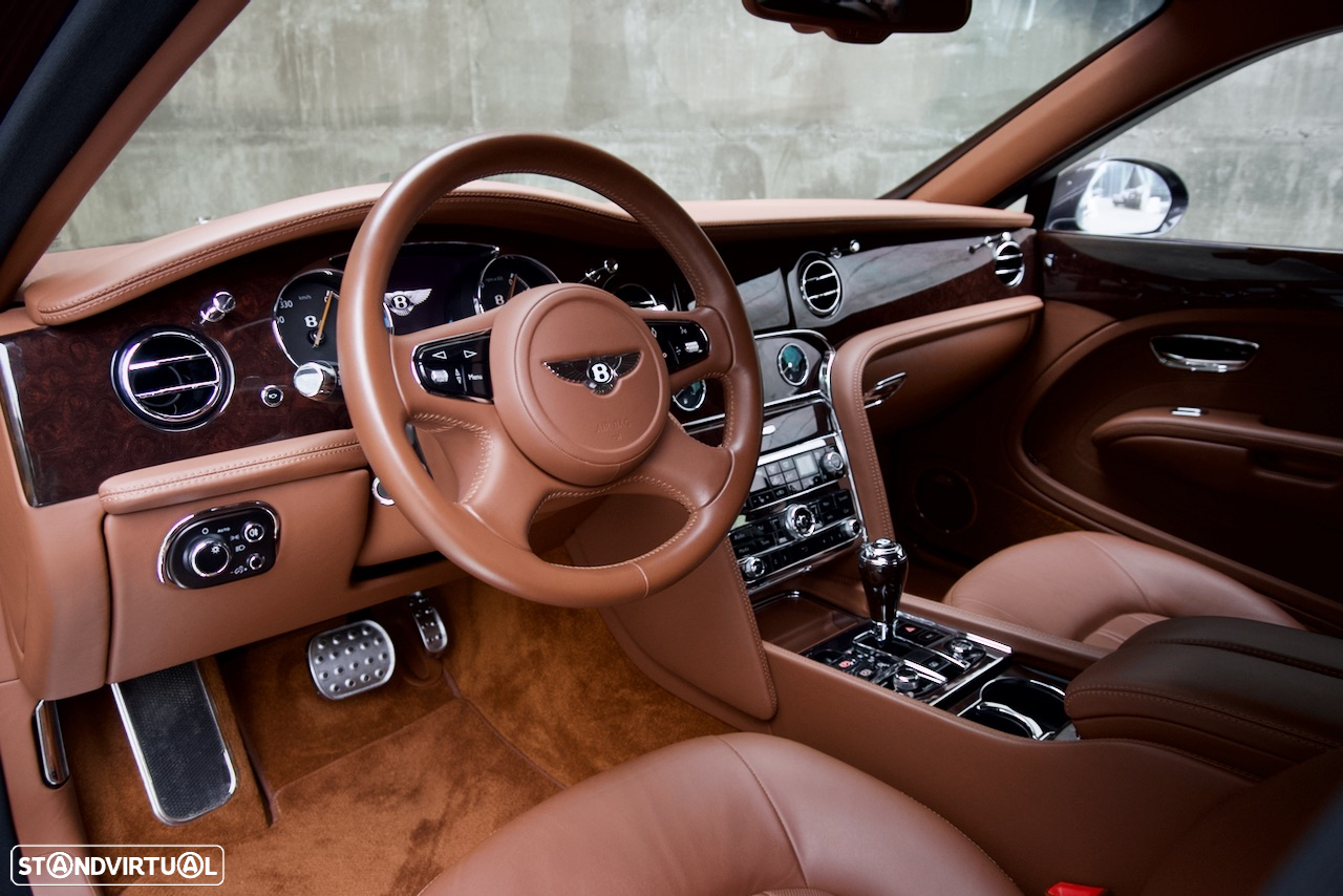Bentley Mulsanne Extended Wheel Base - 33