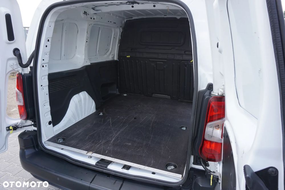 Toyota Proace City - 12