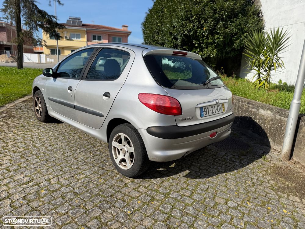 Peugeot 206 1.1 XR - 3