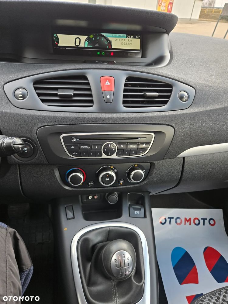 Renault Scenic dCi 110 FAP Expression - 12
