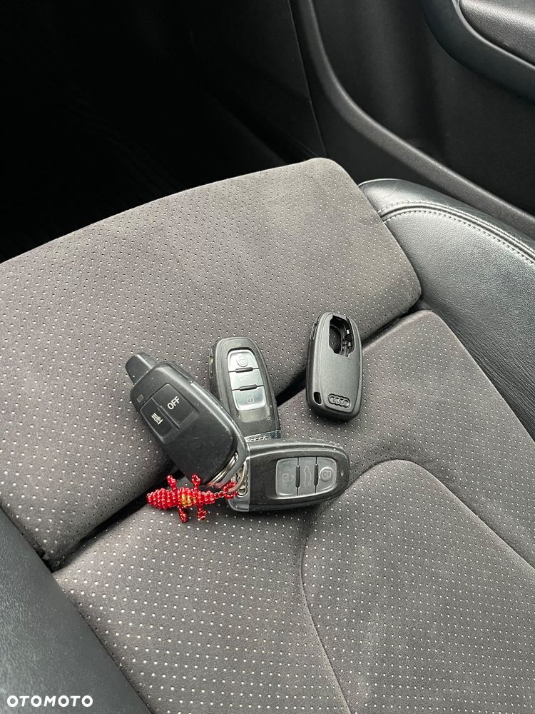 Audi A4 Avant 2.0 TDI DPF quattro Ambiente - 19
