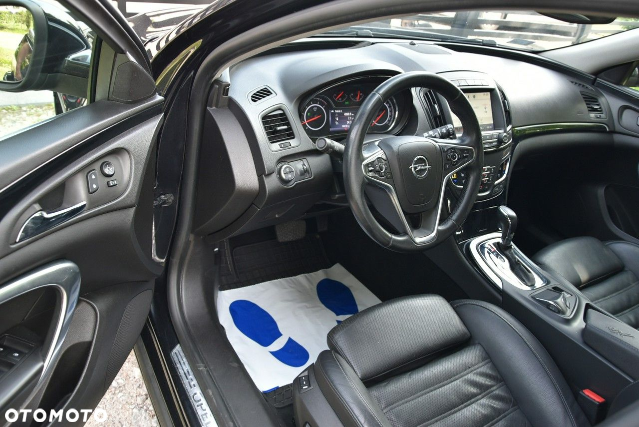 Opel Insignia - 16