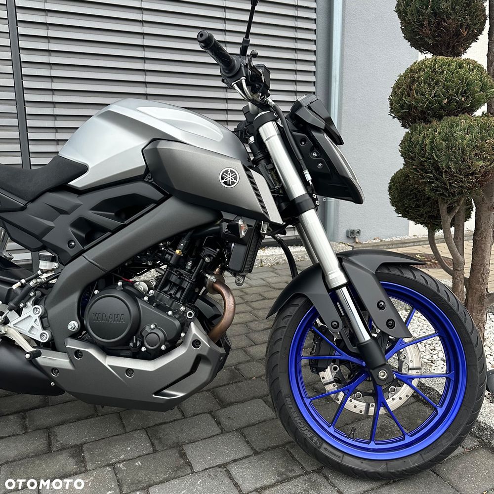 Yamaha MT - 5