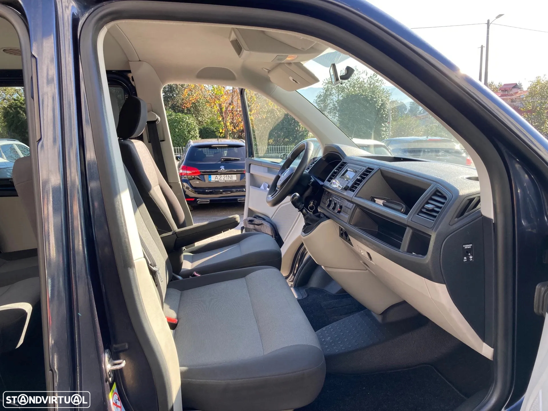 VW Transporter 2.0 TDI Extra AC - 4