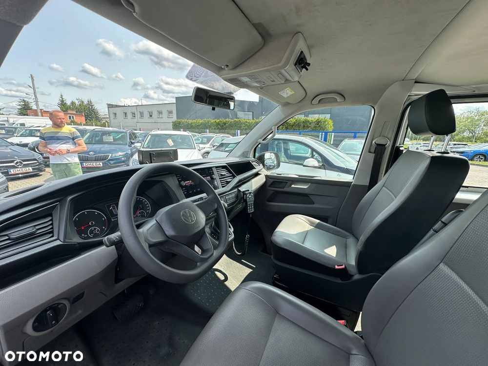 Volkswagen Transporter - 9